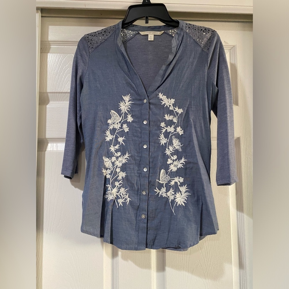 Lauren‎ Conrad Lace Button Chambray Embroidered Floral Boho Top Shirt Size XS